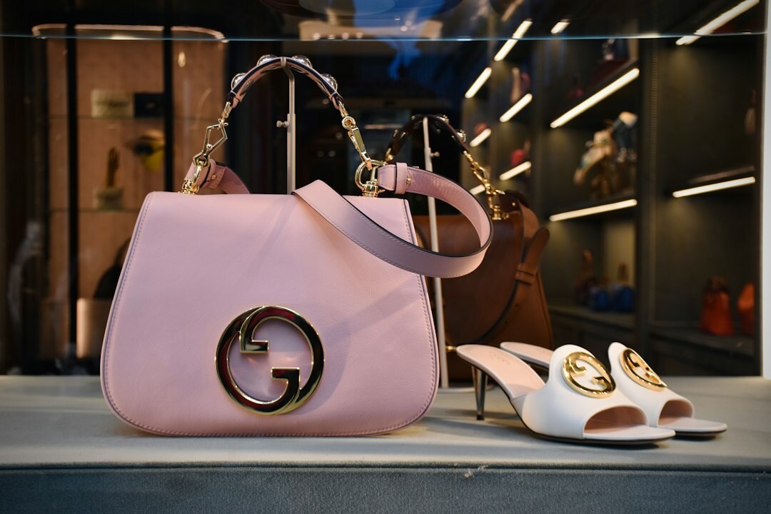 luxury store trends
